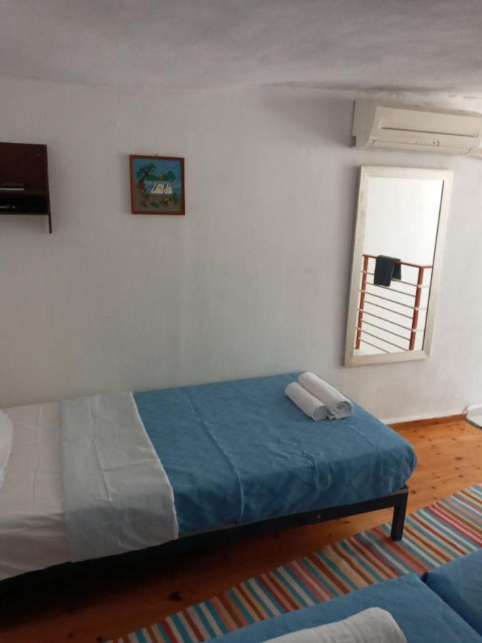Villa Sissy Agia Paraskevi  Buitenkant foto